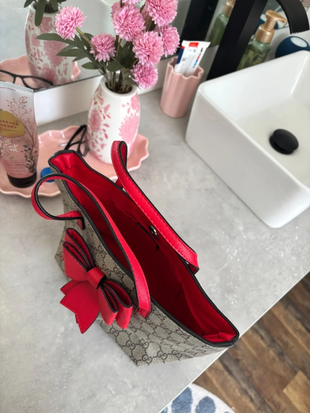 Gucci GG Supreme Monogram Bow Kids Tote Bag Red